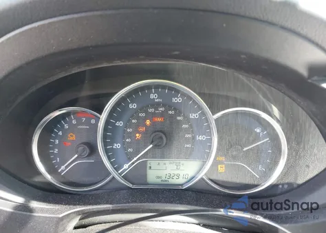 2016 Toyota Corolla Le z USA, uszkodzony, nr VIN 5YFBURHE5GP484975